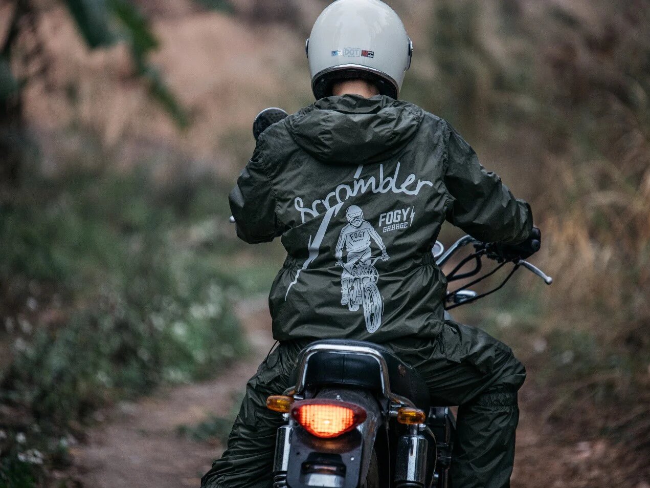 The Lifespan of Motorcycle Rain Gear: When to Hold On and When to Let Go